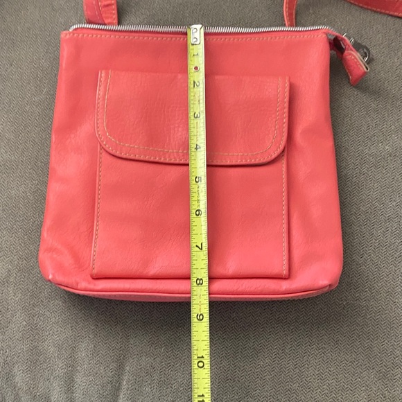 Relic Coral Zip-Top Crossbody with Neutral Interior - Picture 9 of 9